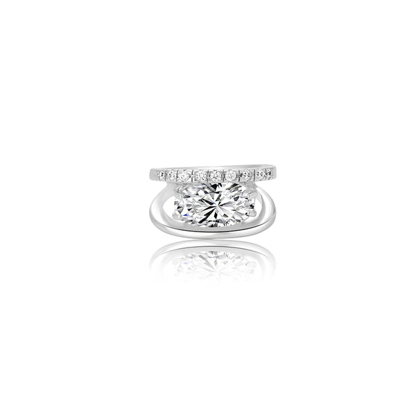 18K White Gold Alessia Large Oval Classic Ring