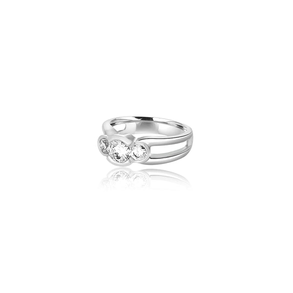 18K White Gold Carina Triple Stone Ring