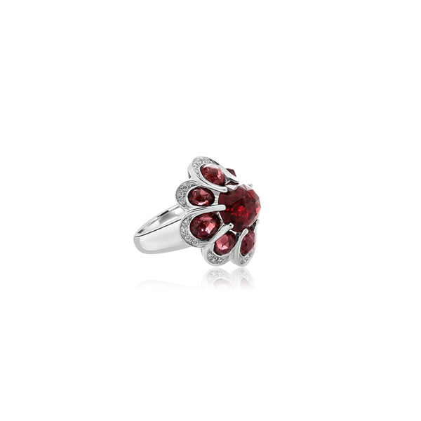 18K White Gold Oval & Brilliant Garnet Ring