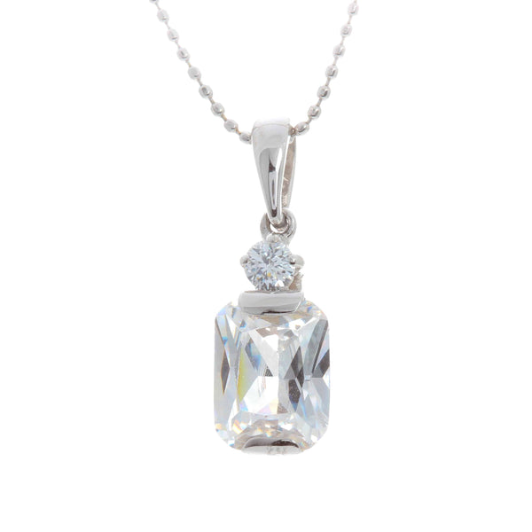 18k White Gold Three Step Necklace