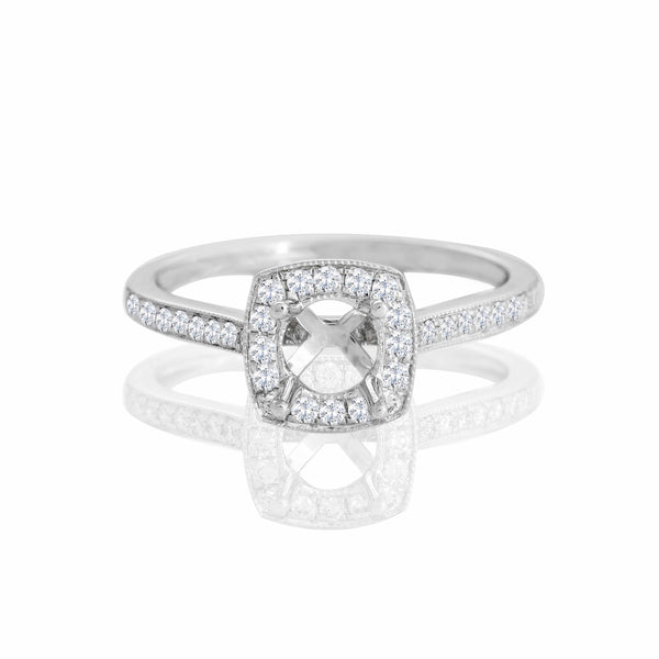 18k White Gold Round Halo Engagement Ring