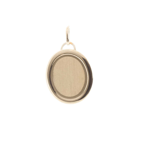 18k Yellow Gold Medallion Oval Shape Pendant