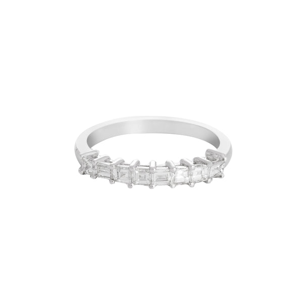 14k White Gold (0.65 Ct. Tw.) Princess Baguette Wedding Band